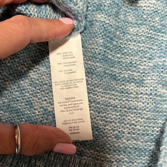 Soft sweater - Picture 8 of 9